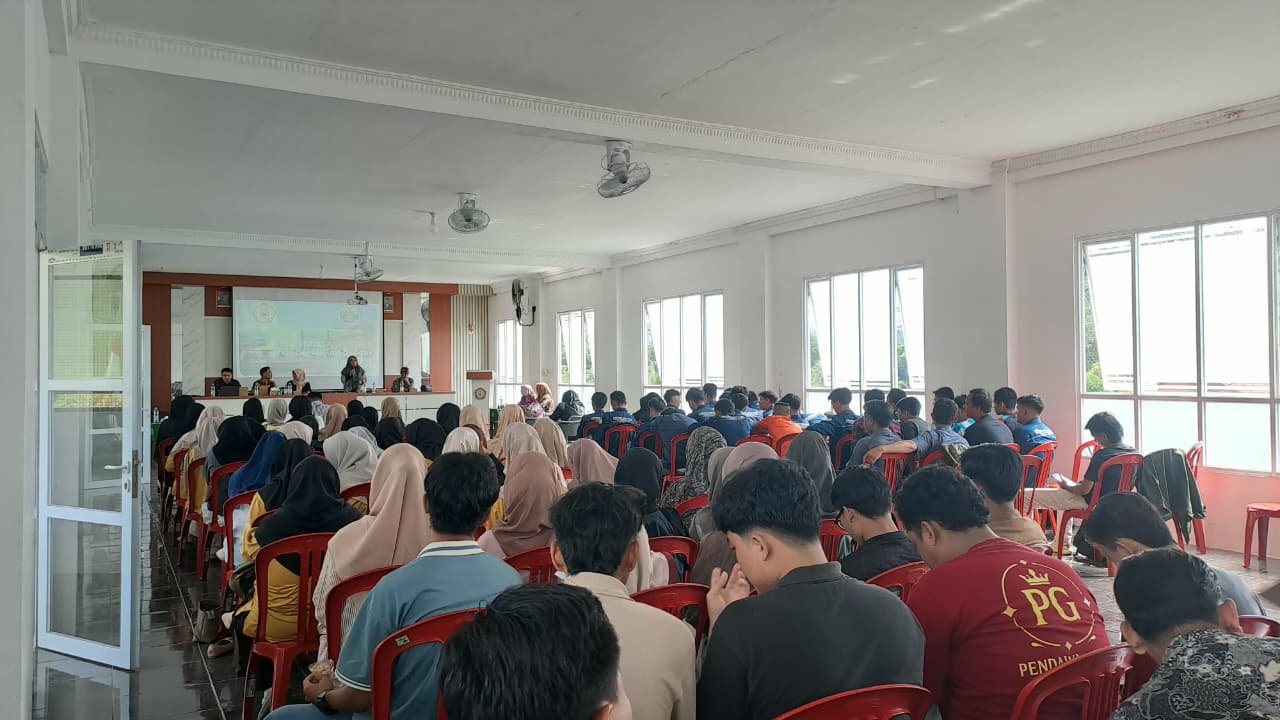 STKIP Darussalam Cilacap Gelar Pembekalan KKN